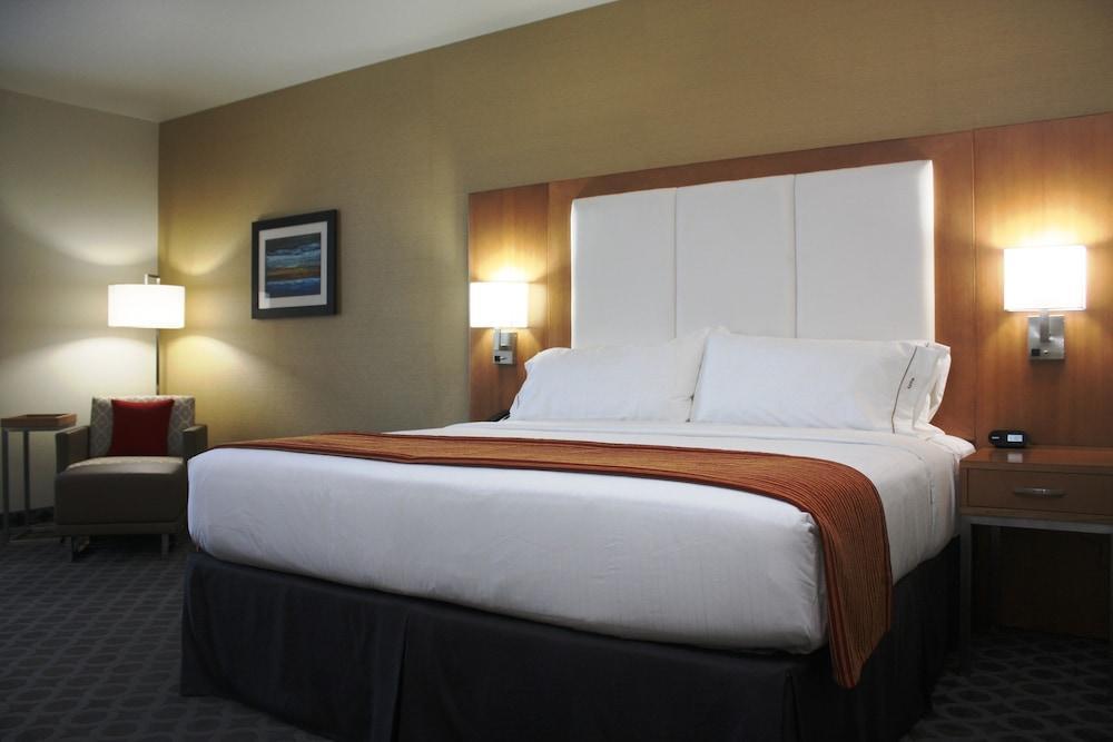 Express North Hollywood - Burbank Area By Ihg Hotel