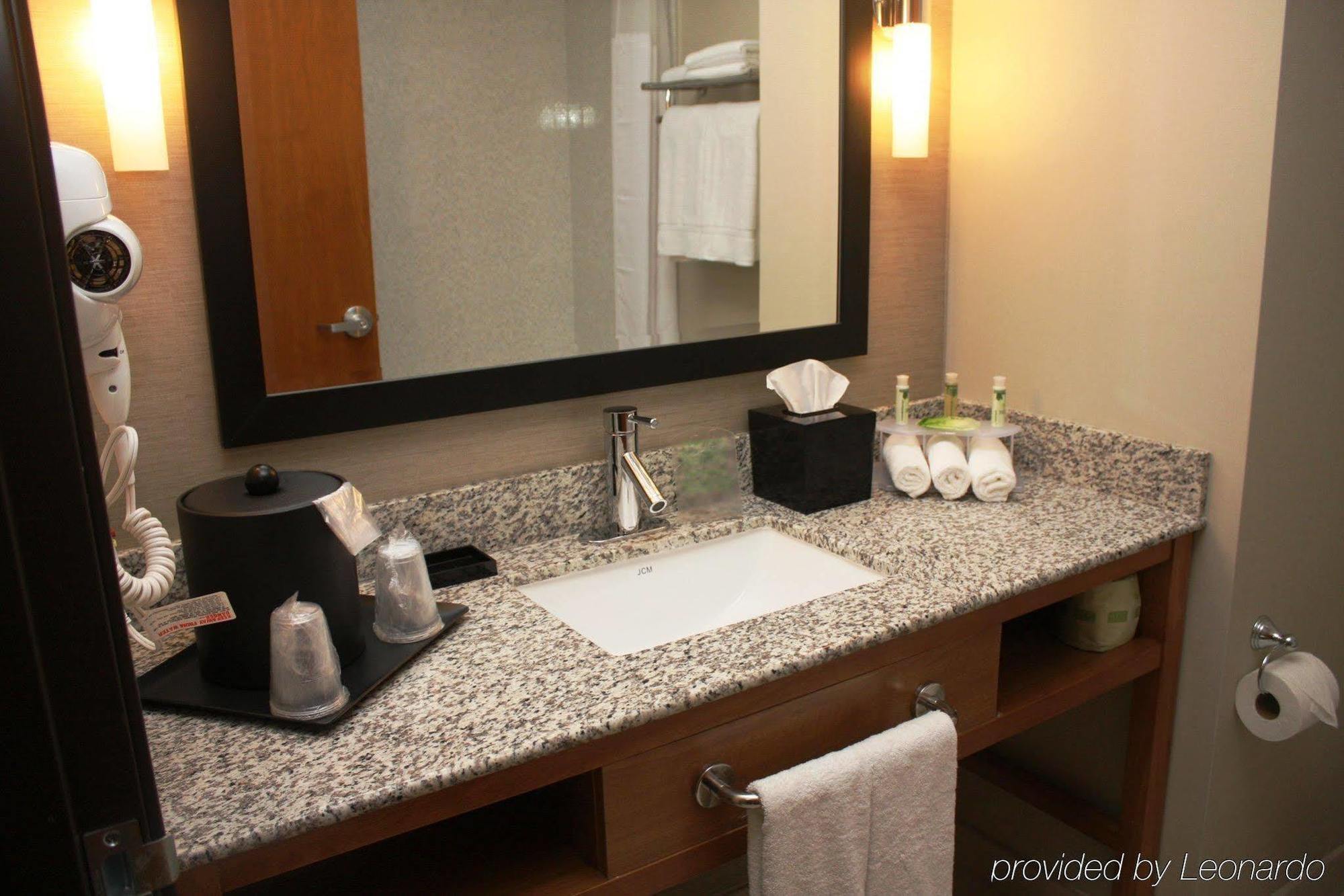 Hampton By Hilton North Hollywood Hotel Los Angeles