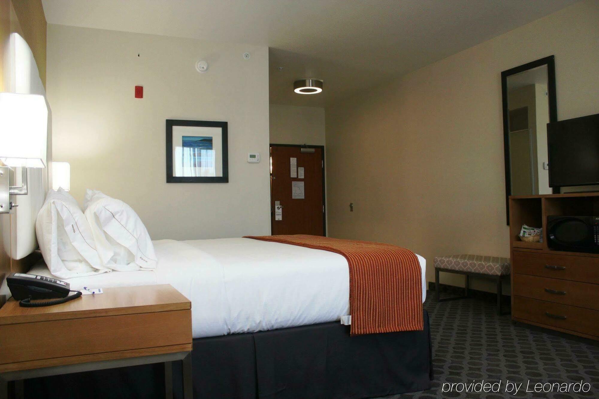 Hotel Hampton By Hilton North Hollywood
