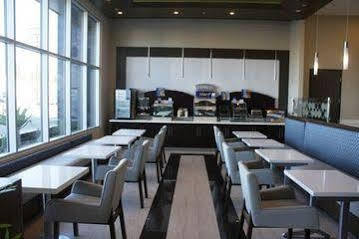 Hotel Hampton By Hilton North Hollywood Los Angeles